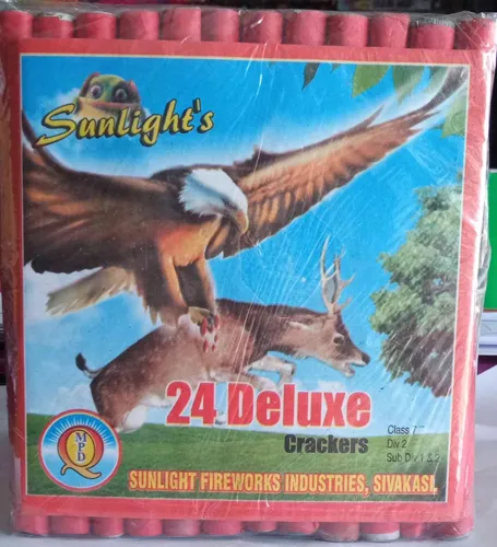 24  Deluxe Crackers